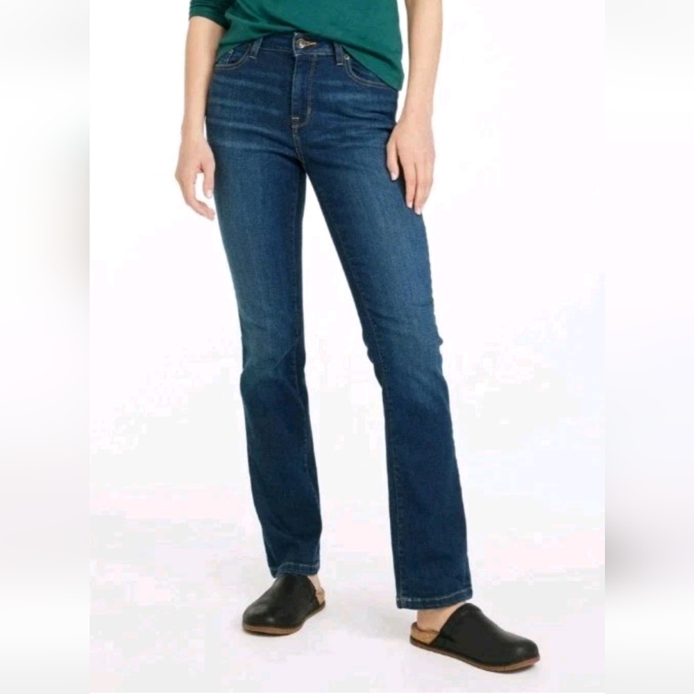 EUC L.L. Bean Jeans 6 M/Tall Women's True Shape Kick Boot